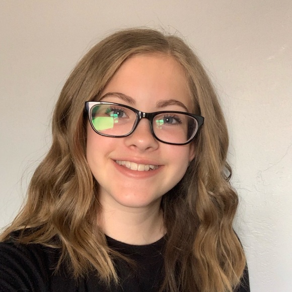 Meet your Posher, Keily - Picture 1 of 1